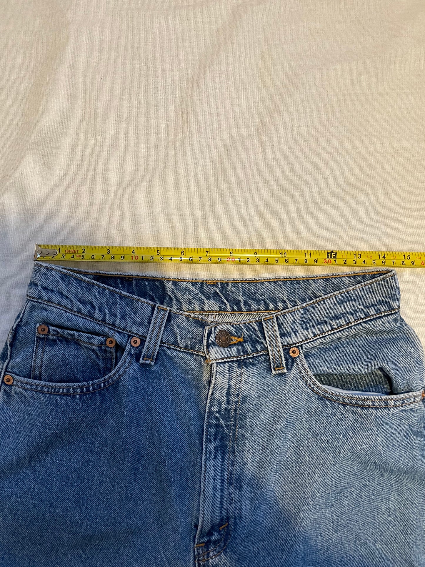 Women’s Levi’s Straight Leg Jeans - High Waisted