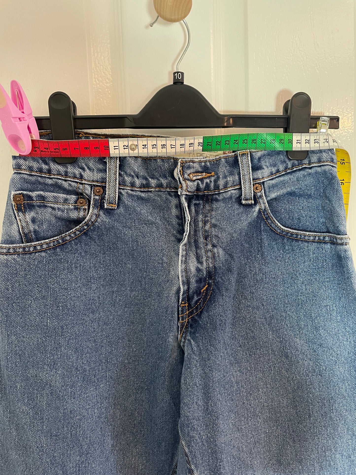 Women’s Levi’s Classic, Relaxed, Tapered 550 Jeans