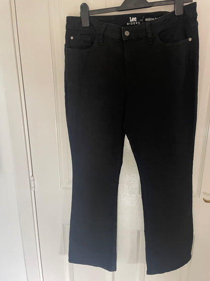 Women’s Midrise Bootcut Lee Riders Jeans