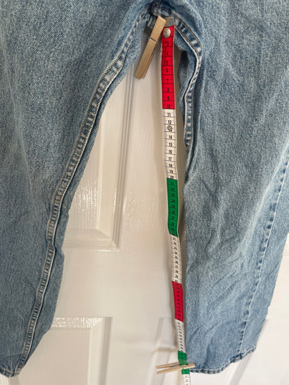 Women’s High Waisted, Straight Leg Levi’s Jeans