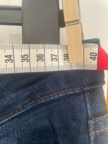 Women’s Regular Fit,Straight Leg Lee Jeans