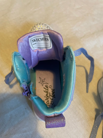 Girls Sketchers Hi-Top Trainers with Lights