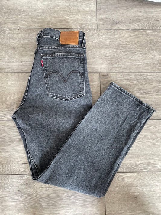 Women’s High Waisted, Wedgie Straight Levi’s Jeans