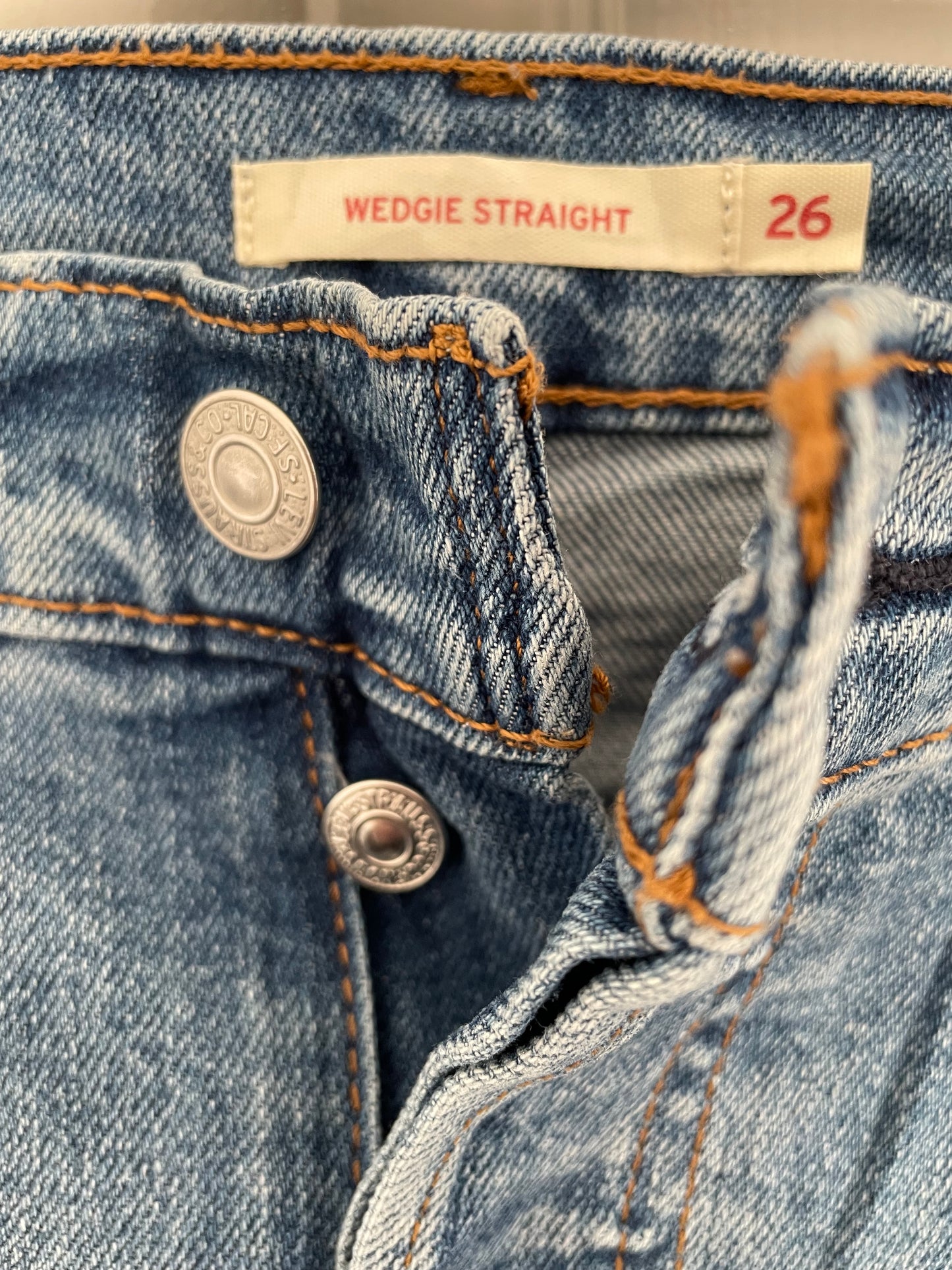 Women’s High Waisted, Wedgie Straight Levi’s Jeans