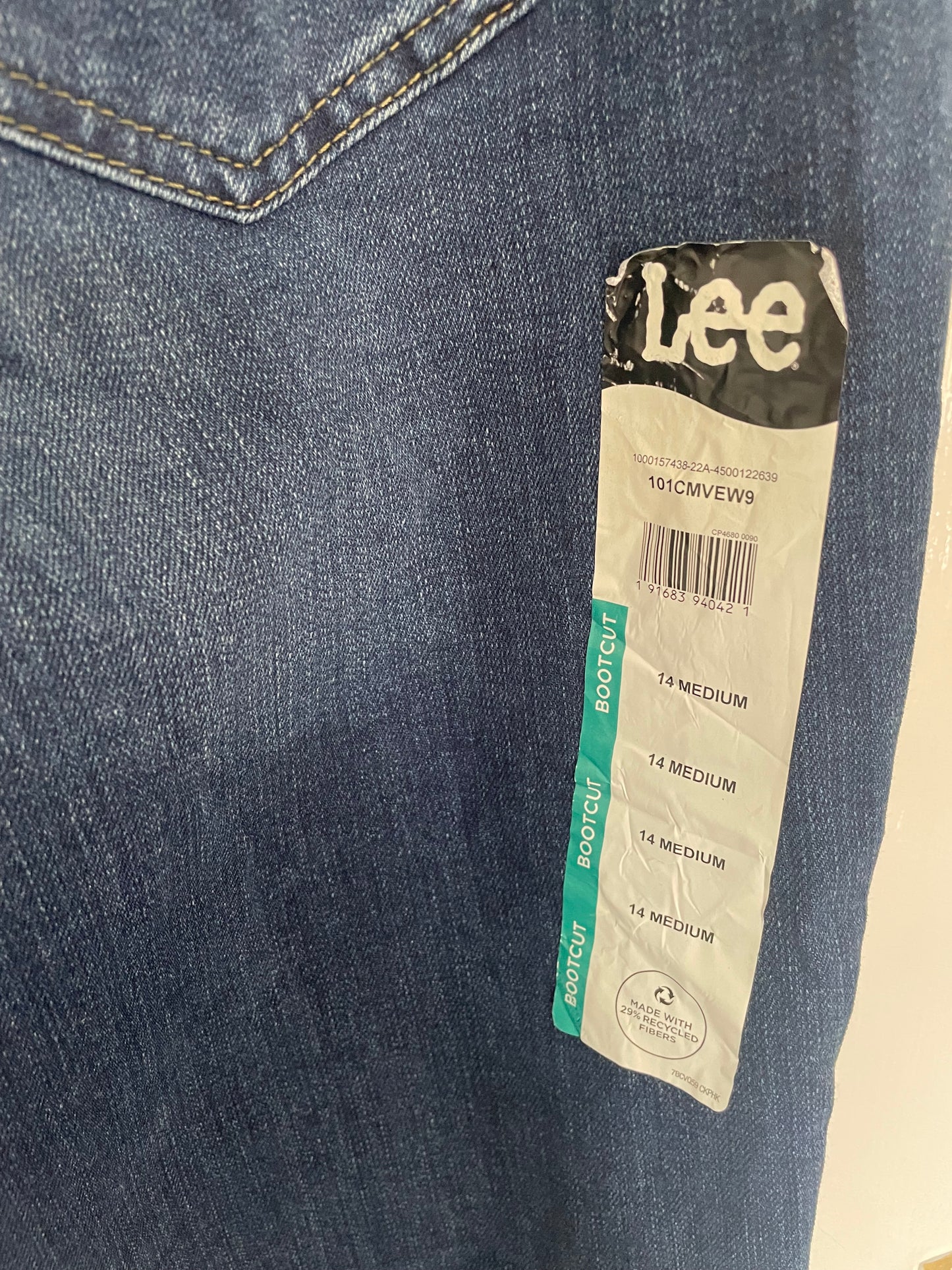 Women’s Regular Fit, Bootcut, Midrise Lee Jeans