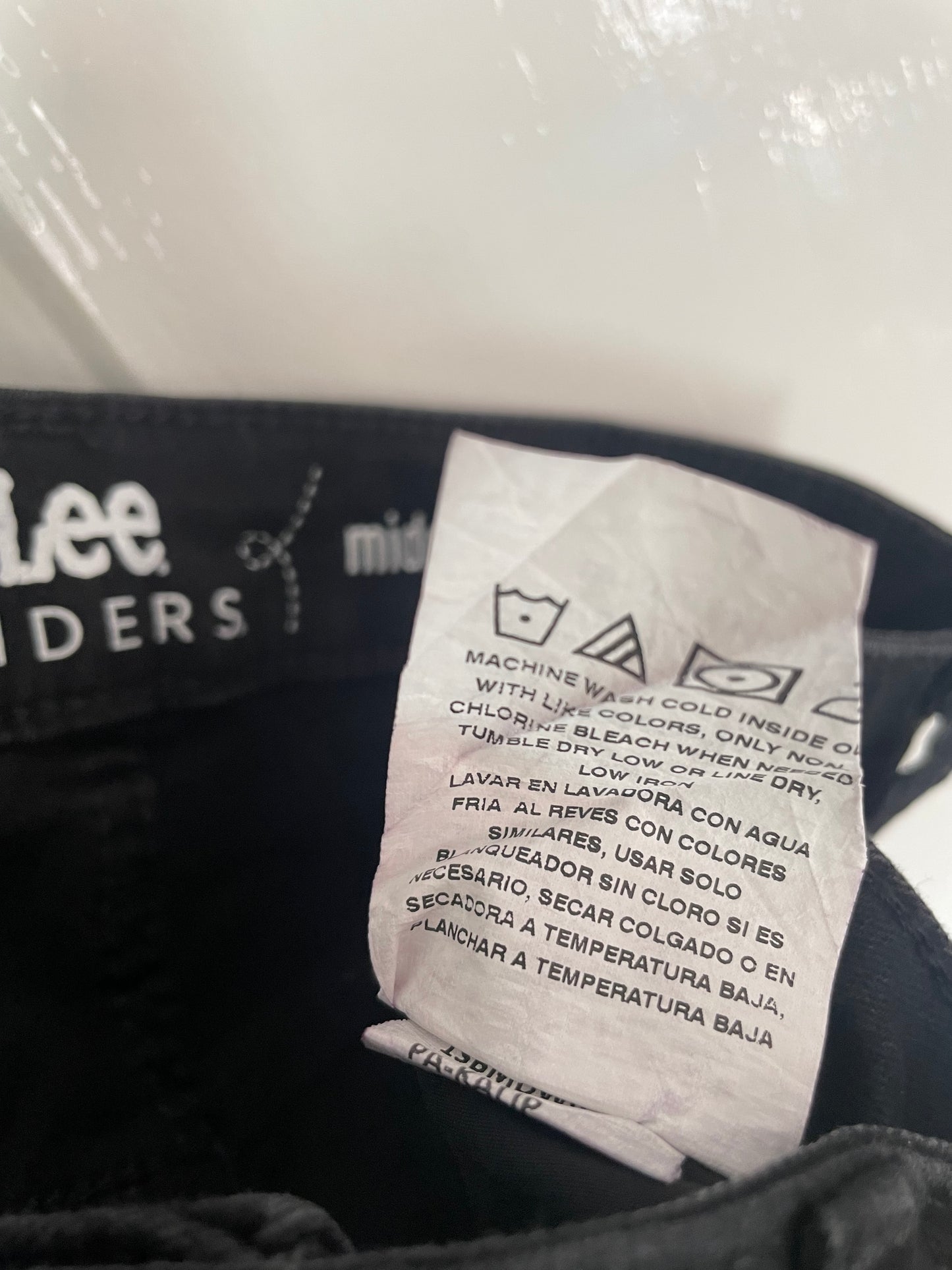 Women’s Midrise Bootcut Lee Riders Jeans