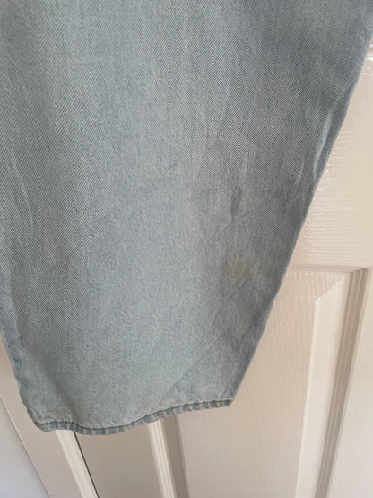 Women’s High Waisted, Straight Leg Levi’s Jeans