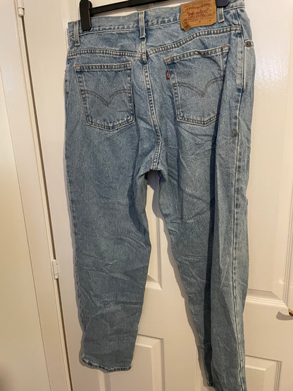 Women’s Levi’s Jeans