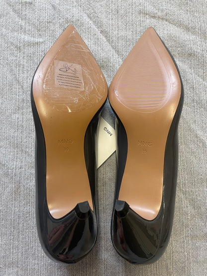 Women’s Dark Grey Heeled Shoes