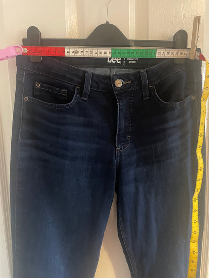 Women’s Regular Fit, Straight Leg, Mid Rise Lee Jeans