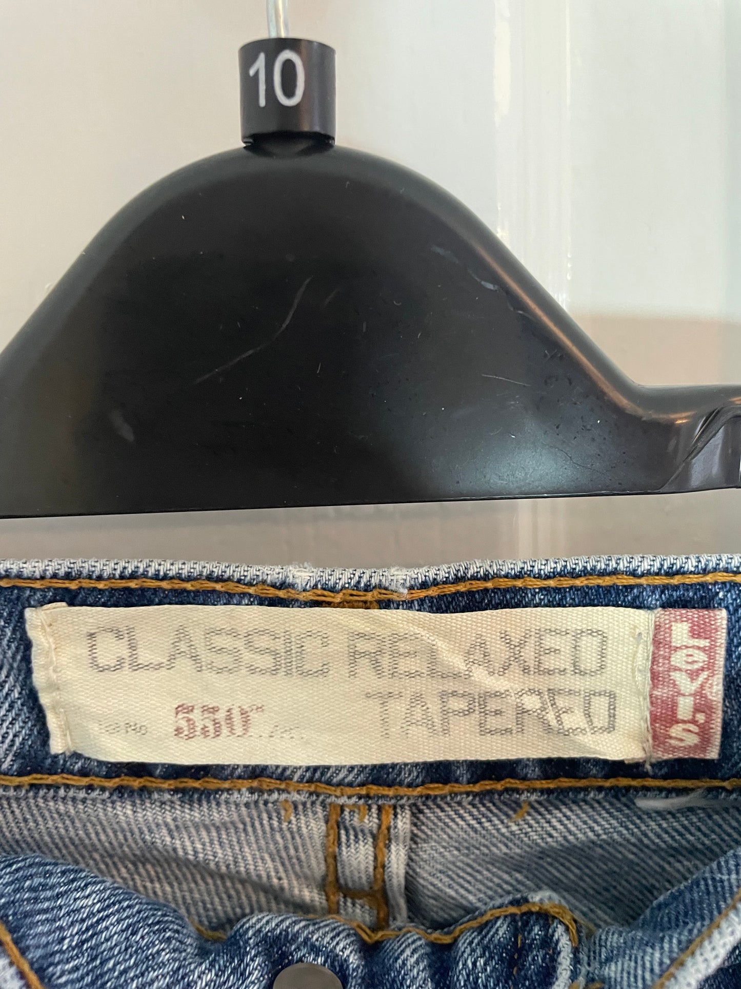 Women’s Levi’s Classic, Relaxed, Tapered 550 Jeans