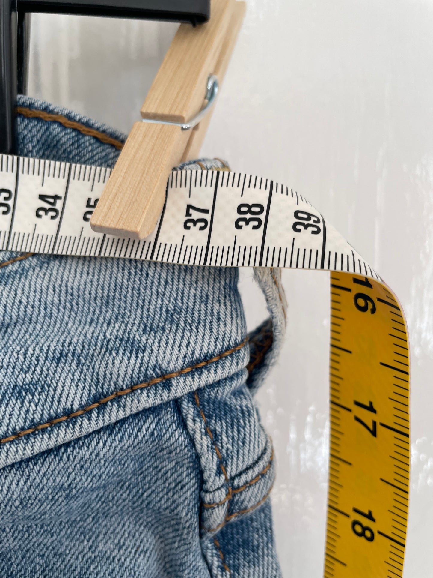 Women’s High Waisted, Wedgie Straight Levi’s Jeans