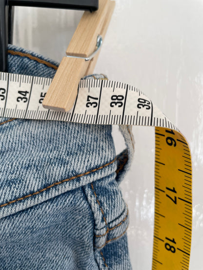 Women’s High Waisted, Wedgie Straight Levi’s Jeans