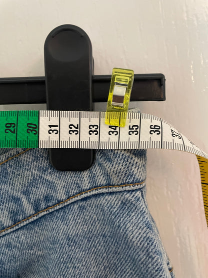 Women’s Levi’s High Waisted, Tapered Fit, Tapered Leg Petit Jeans