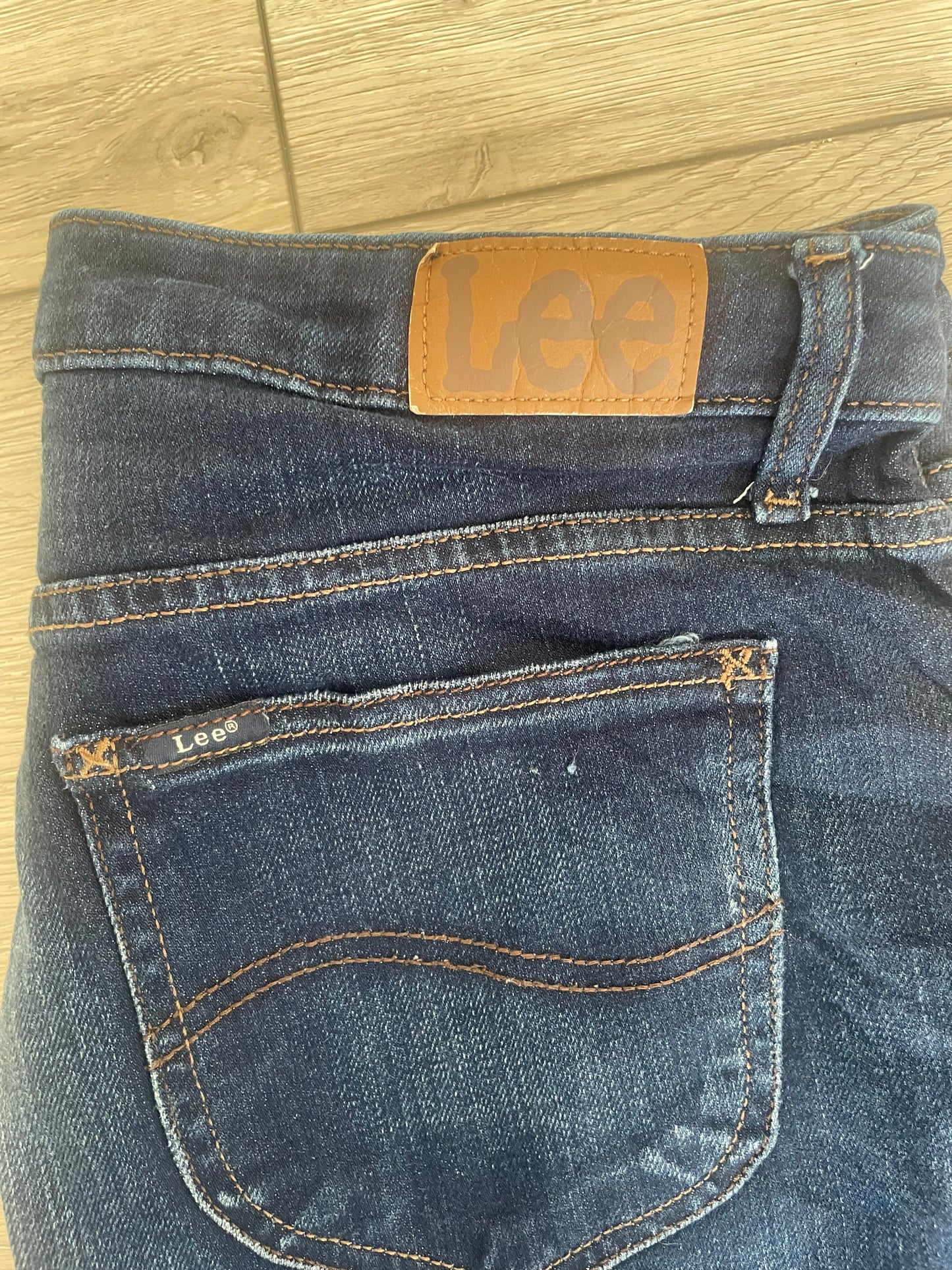 Women’s Regular Fit,Straight Leg Lee Jeans