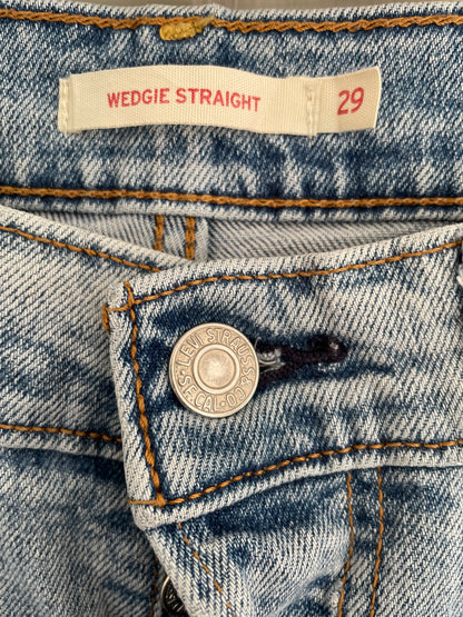 Women’s High Waisted, Wedgie Straight Levi’s Jeans
