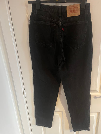 Women’s High Waisted, Slim Fit, Tapered Leg Levi’s Jeans