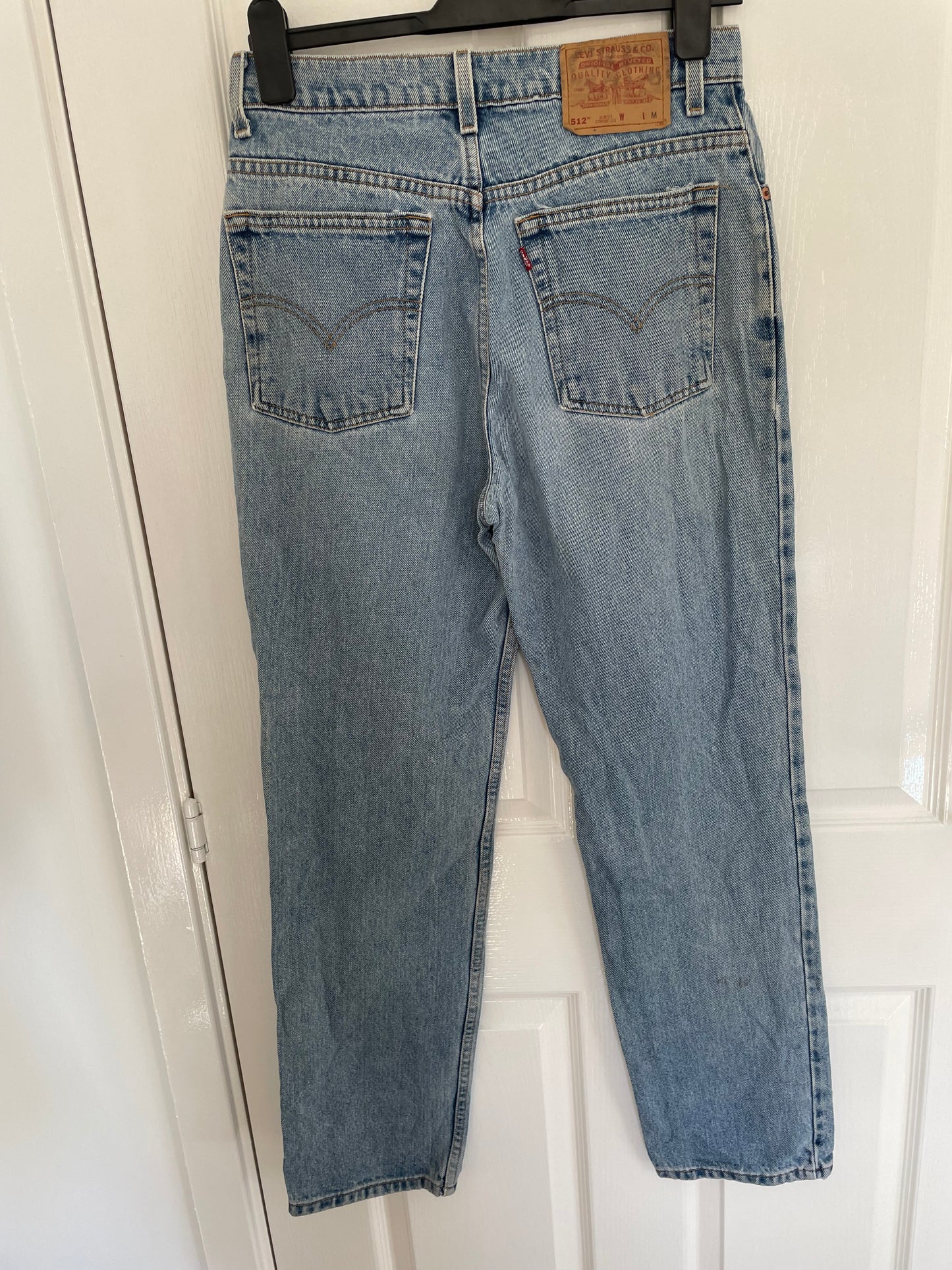 Women’s High Waisted, Slim fit, Straight Leg Levi’s Jeans