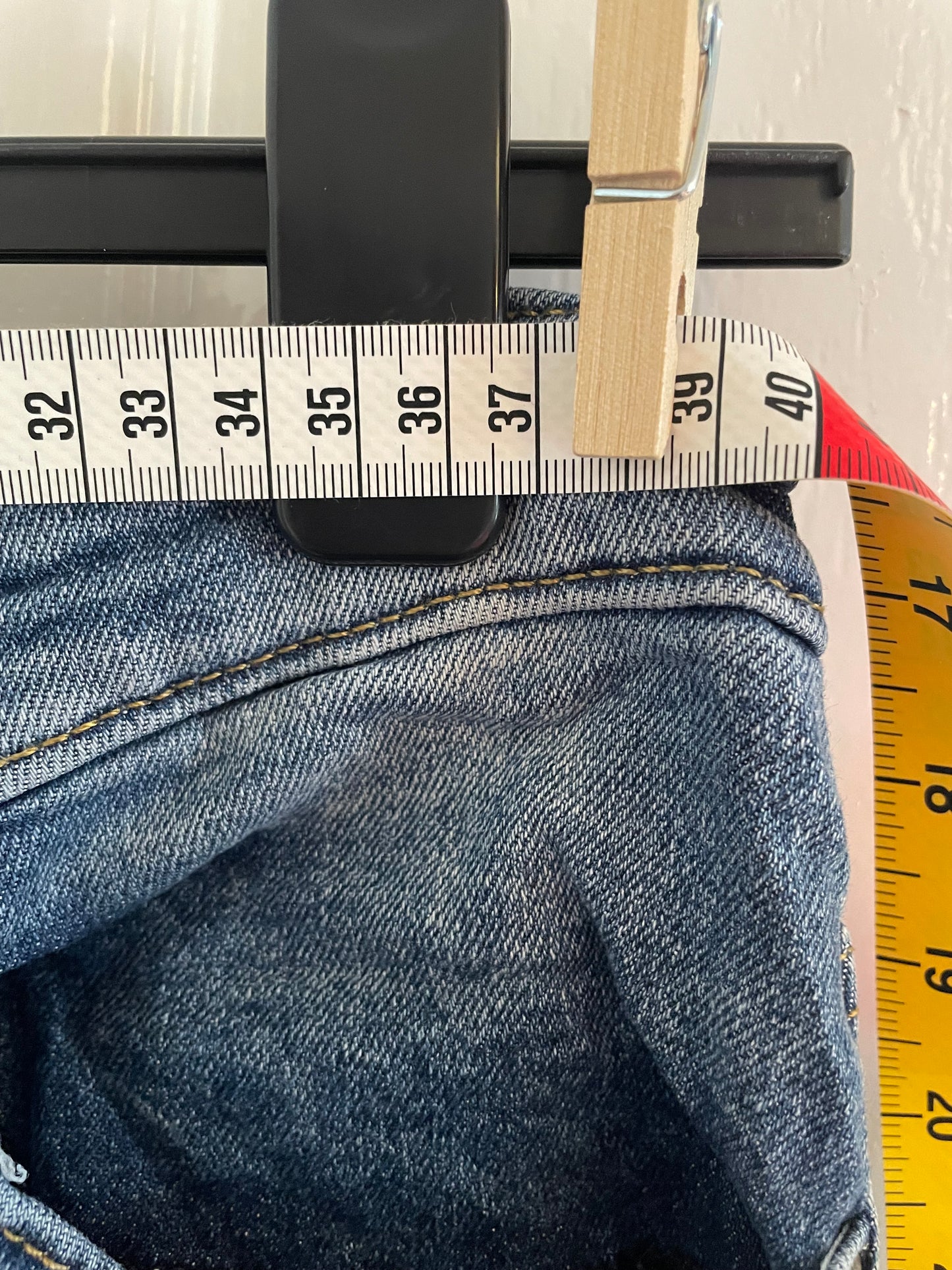 Women’s Relaxed Fit, High Rise Lee Jeans