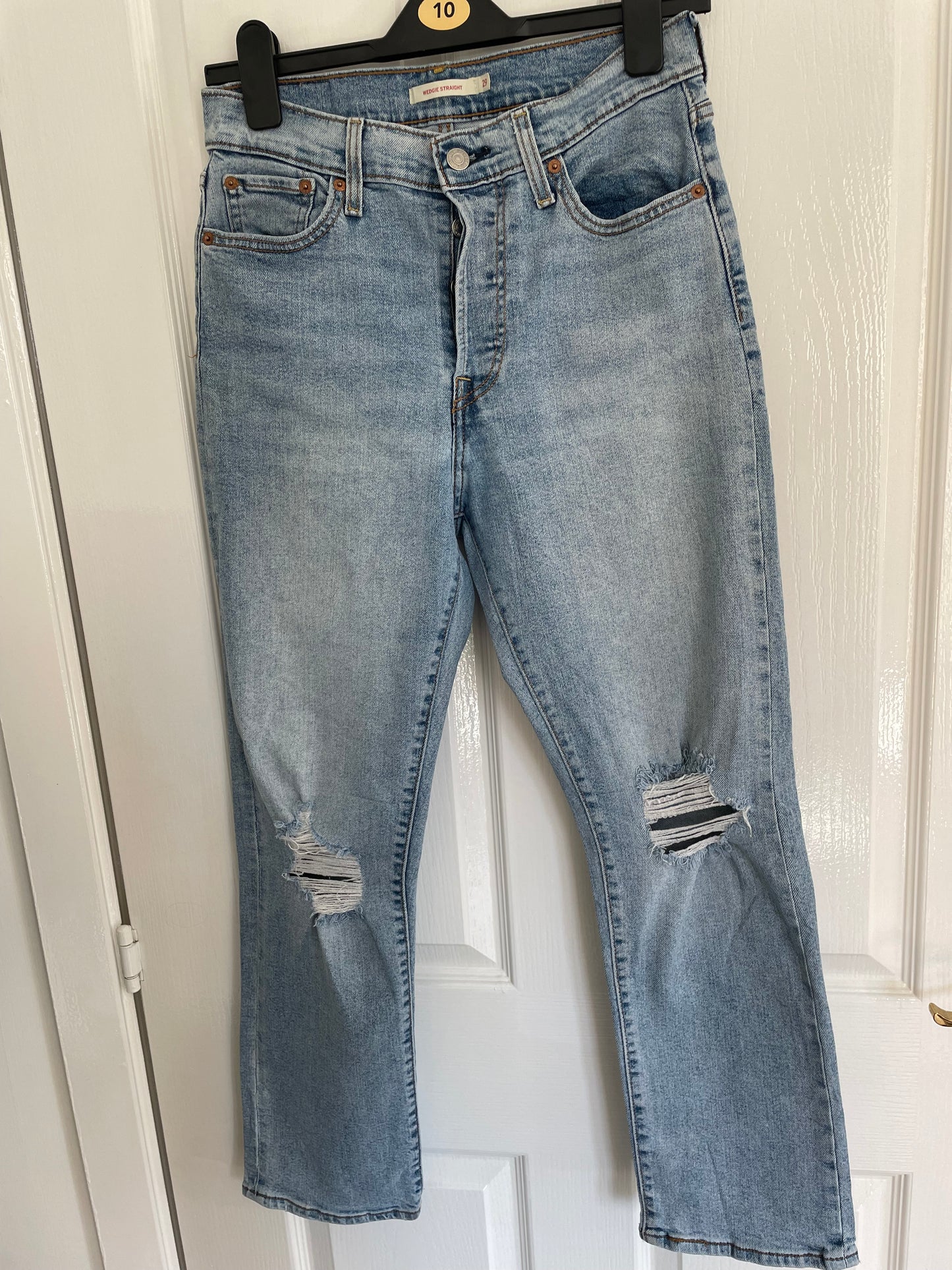 Women’s High Waisted, Wedgie Straight Levi’s Jeans