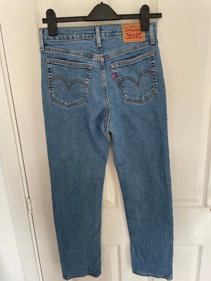 Women’s High Waisted, Wedgie Straight Levi’s Jeans