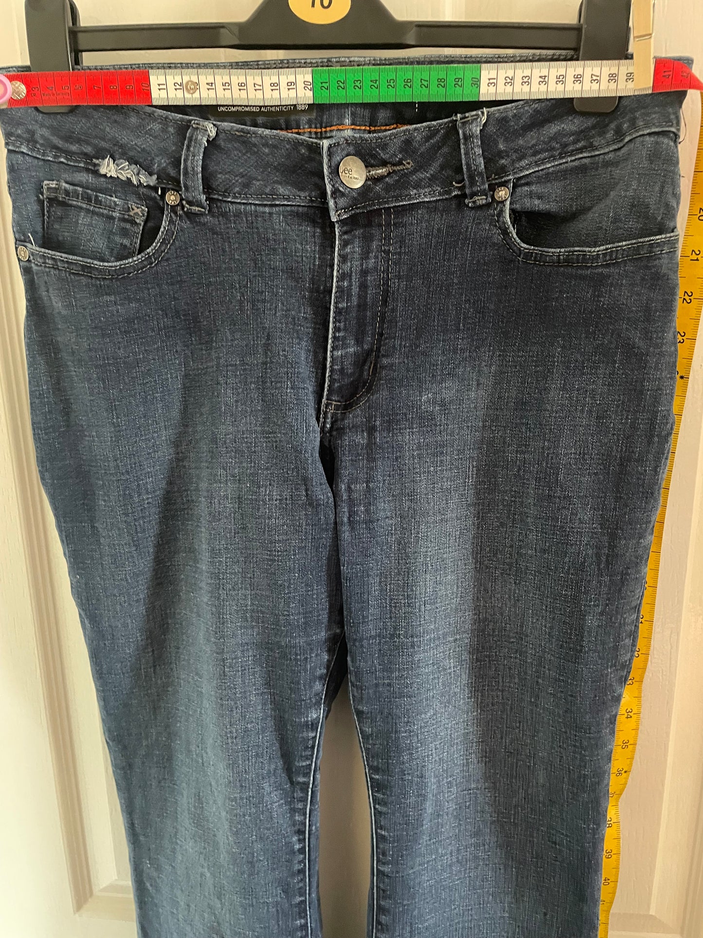 Women’s Modern Series, Curvy Fit Lee Jeans