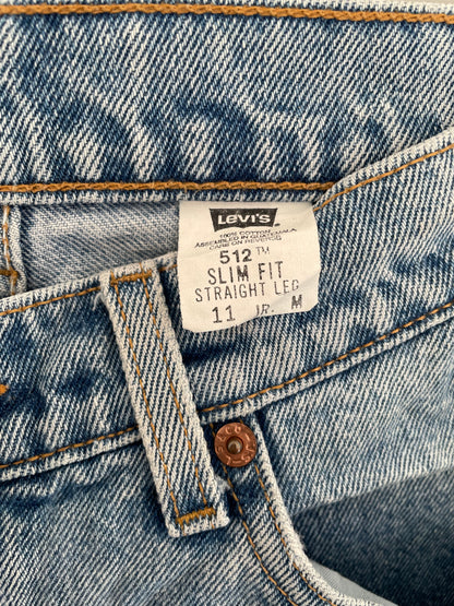 Women’s High Waisted, Slim fit, Straight Leg Levi’s Jeans