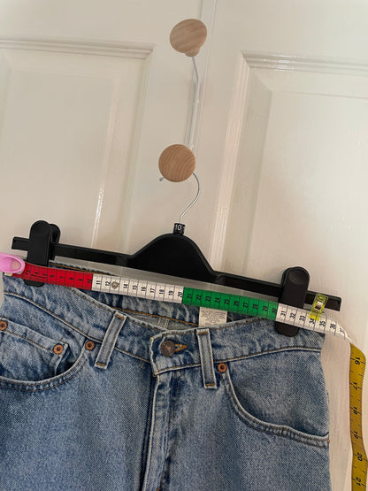 Women’s Levi’s High Waisted, Tapered Fit, Tapered Leg Petit Jeans