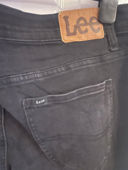 Women’s Bootcut Lee Jeans