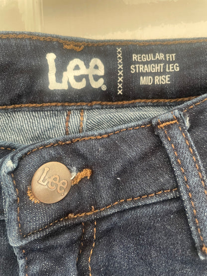 Women’s Regular Fit,Straight Leg Lee Jeans