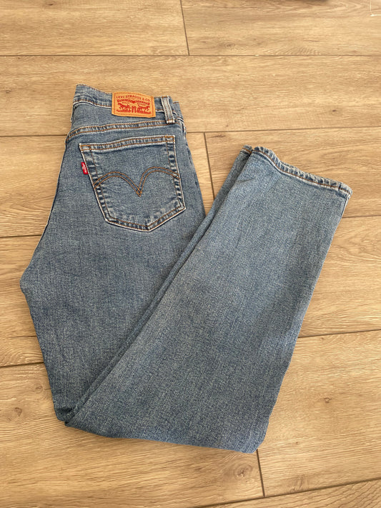 Women’s High Waisted, Wedgie Straight Levi’s Jeans