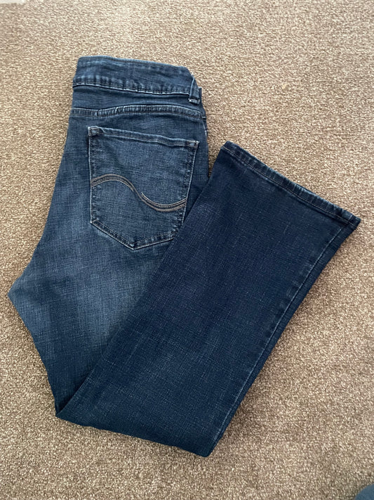 Women’s Modern Series, Curvy Fit Lee Jeans