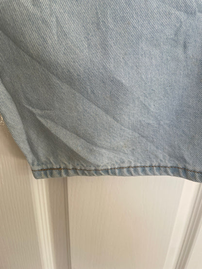 Women’s High Waisted, Straight Leg Levi’s Jeans