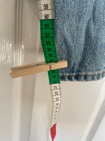 Women’s High Waisted, Straight Leg Levi’s Jeans